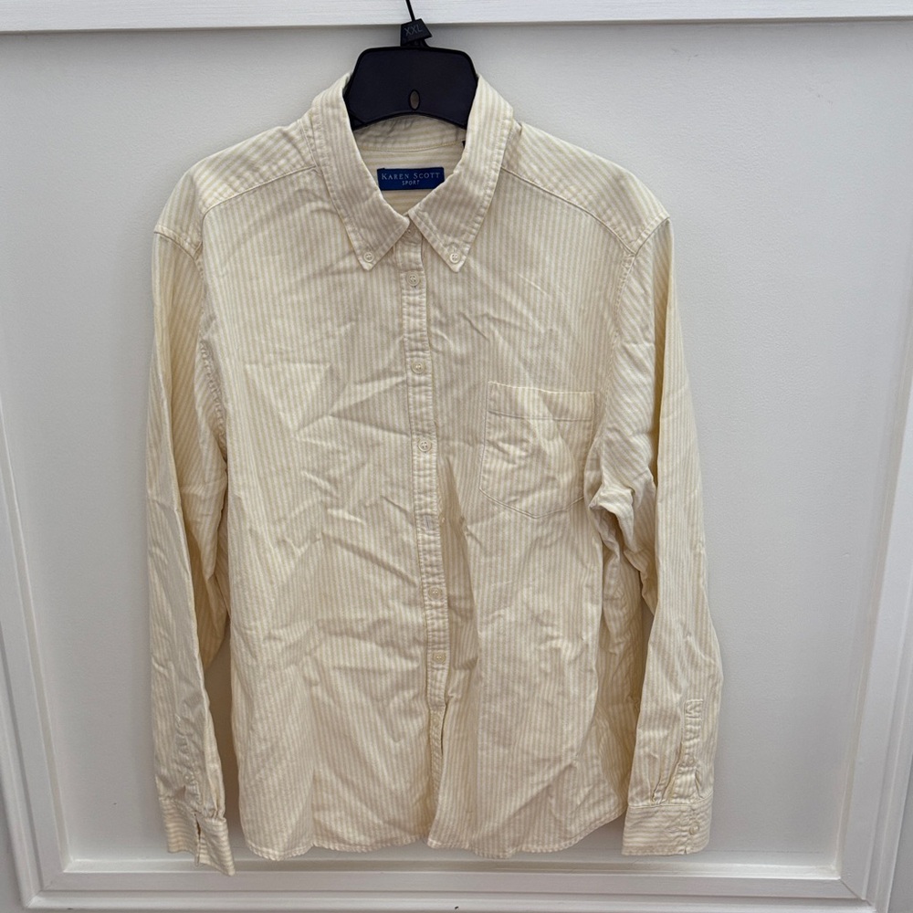 Karen Scott Women's Button Down Shirt in Cream